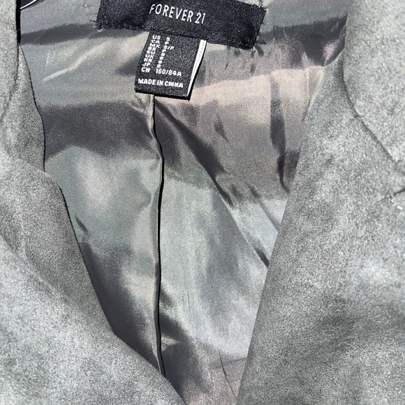 Junior’s Moto Jacket - Picture 4 of 4